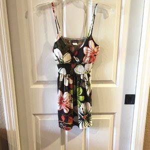 LIKE NEW! Floral Tank Top